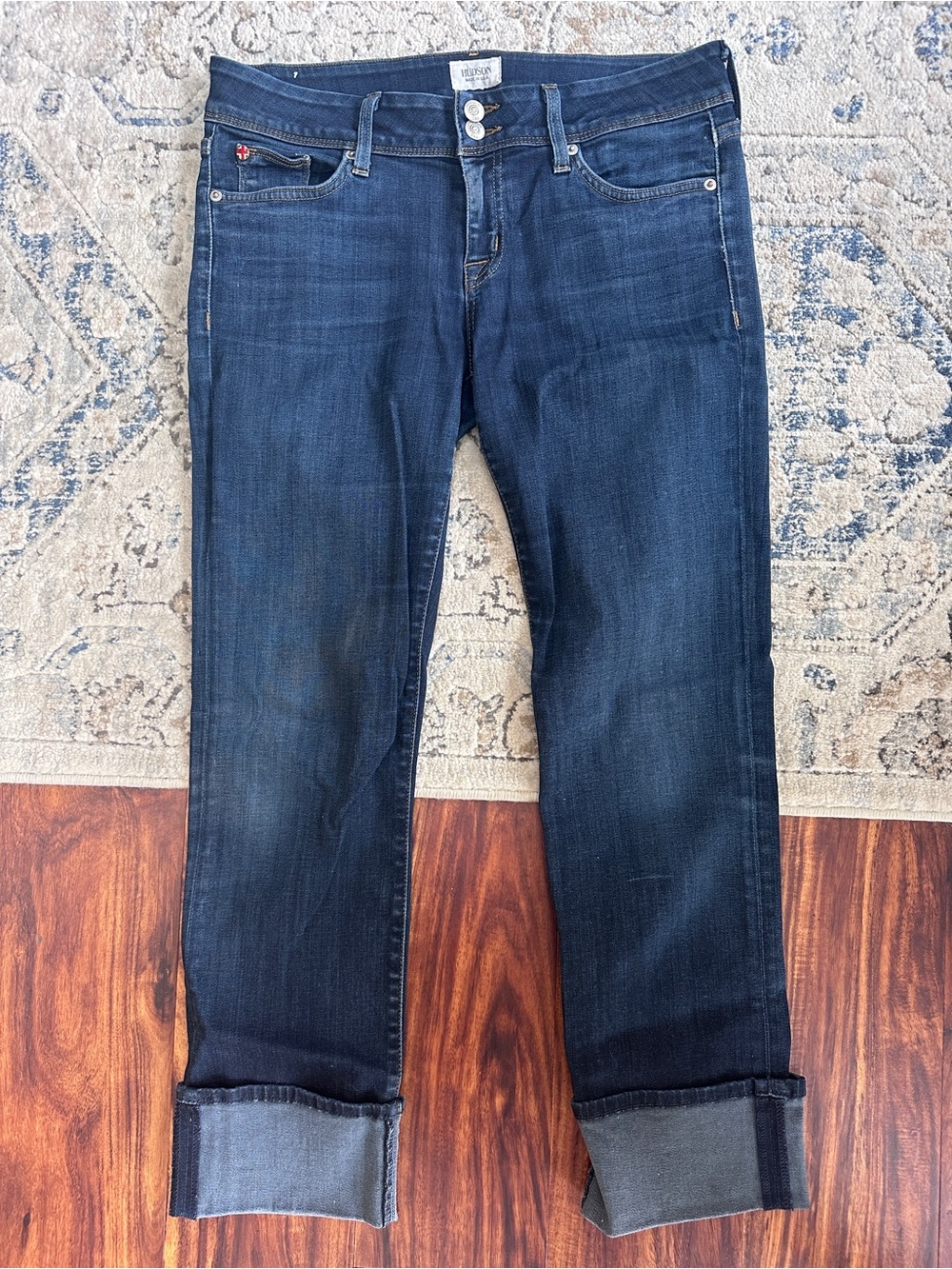Hudson womens Crop Ginny with cuff Jeans size 29